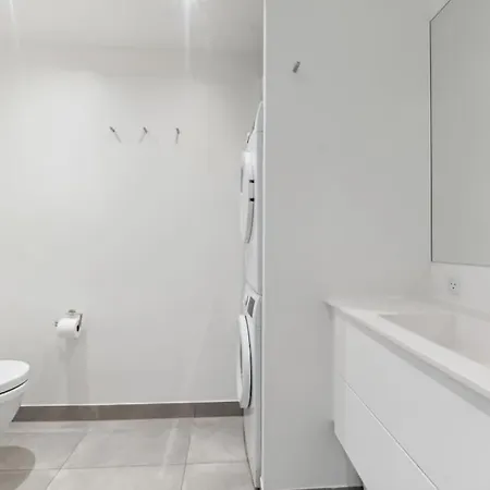 Skandinavisk Elegance Pa Dunkerquegade Copenhagen